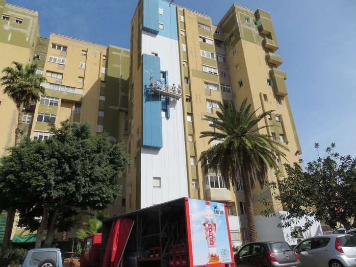 Obras de rehabilitación en los bloques del Valle de Jinámar (Foto TA)